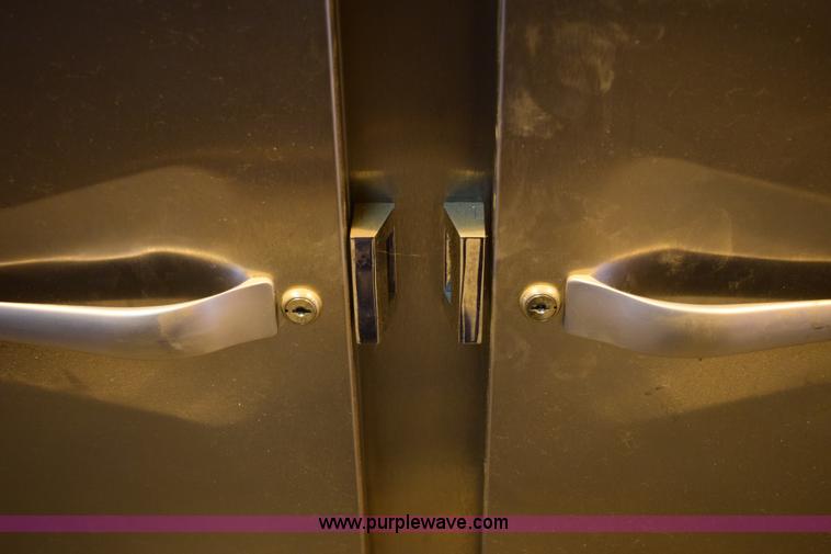 image for item BB9567 Traulsen commercial freezer