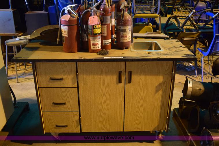 image for item BB9570 Assorted items