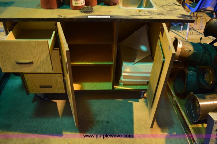 image for item BB9570 Assorted items