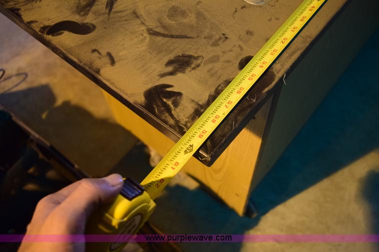 image for item BB9570 Assorted items