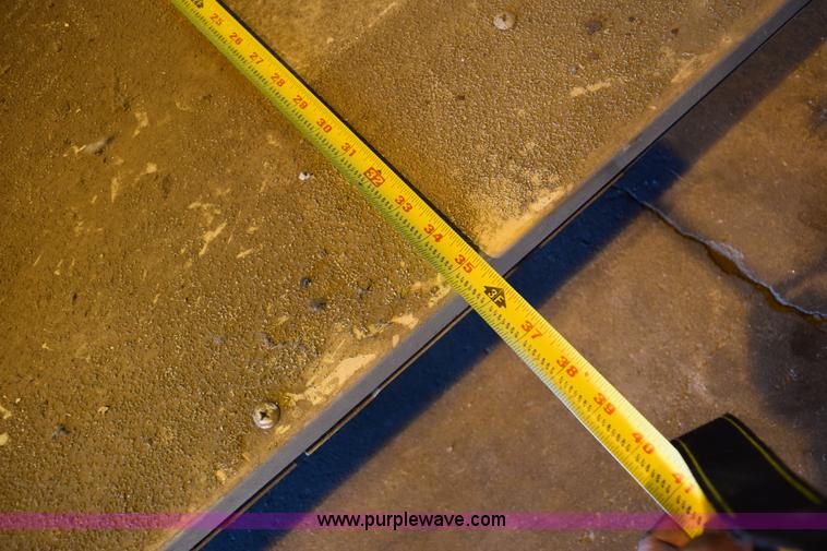 image for item BB9571 Macs lift gate