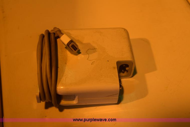 image for item BB9573 Assorted computers and chargers