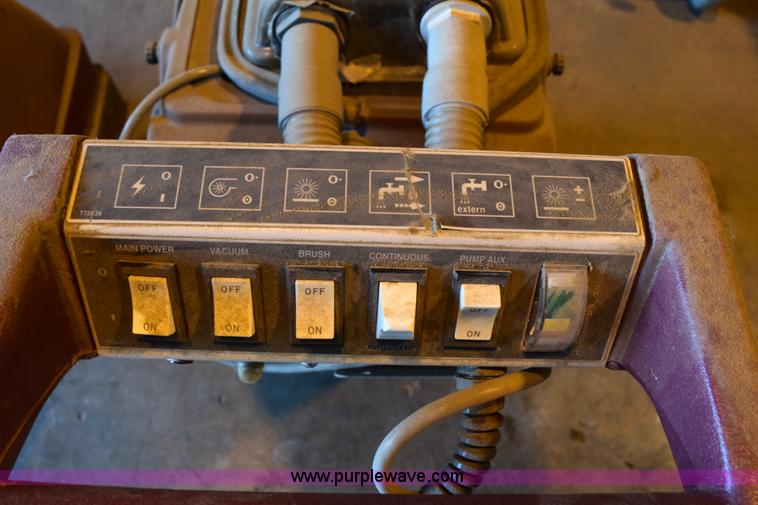 image for item BB9576 (2) Minuteman Ambassador carpet extractors