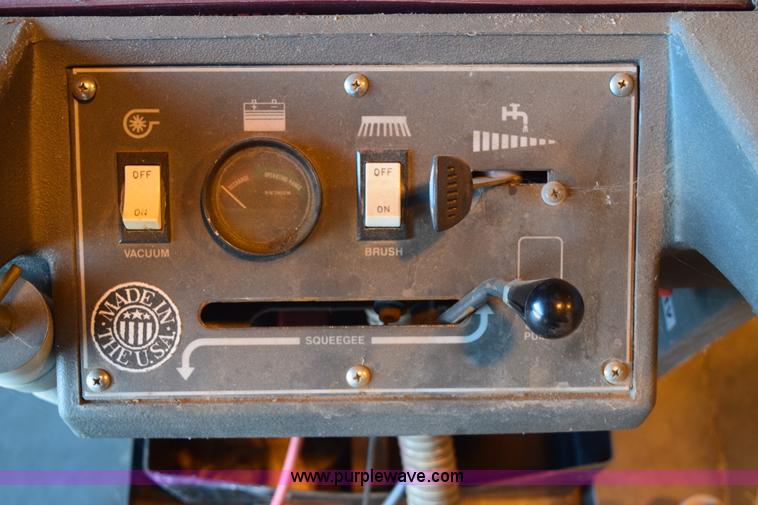 image for item BB9578 Minuteman 200 commercial floor scrubber