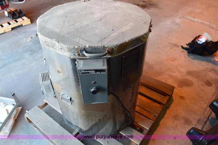 image for item BB9580 Paragon high fire kiln