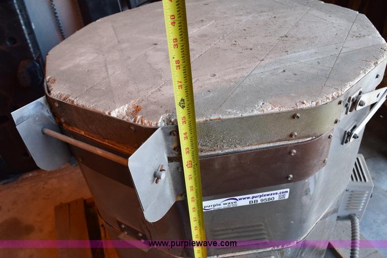 image for item BB9580 Paragon high fire kiln