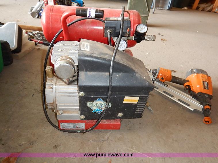 image for item BC9806 Assorted tools