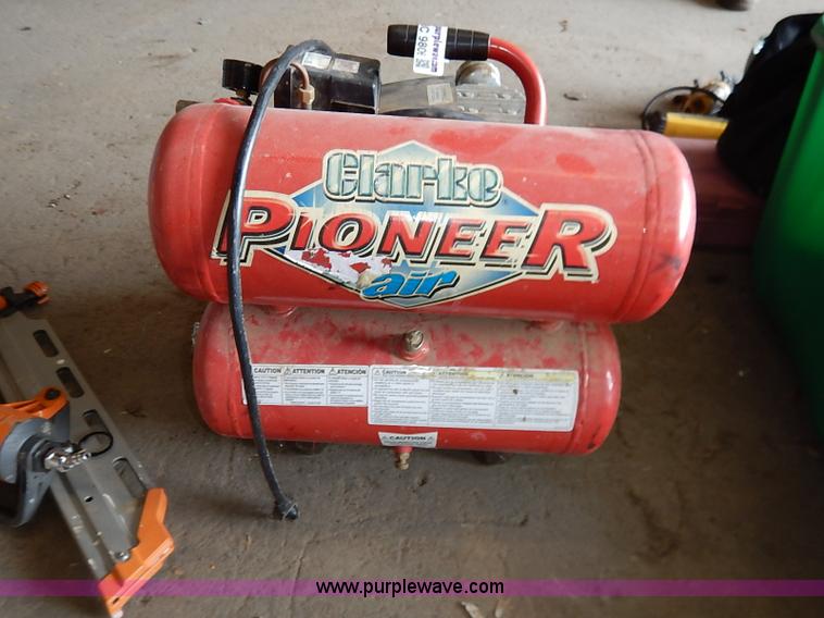 image for item BC9806 Assorted tools