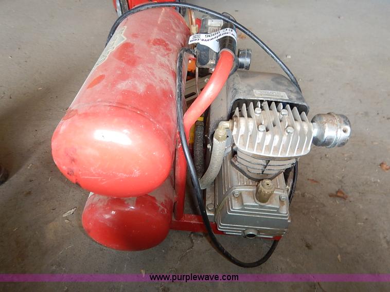 image for item BC9806 Assorted tools