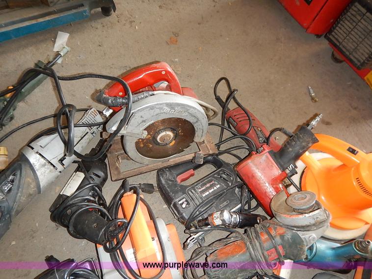 image for item BC9809 (17) power tools