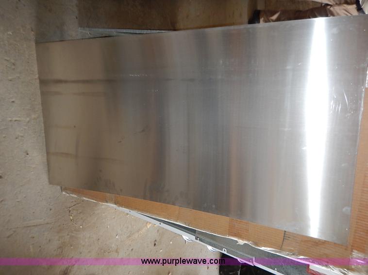 image for item BC9818 Assorted items