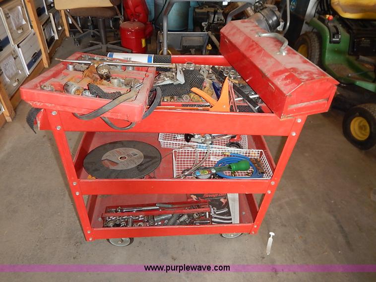 image for item BC9820 Assorted tools and equipment