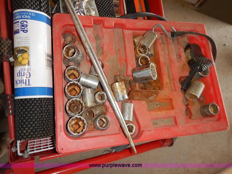 image for item BC9820 Assorted tools and equipment