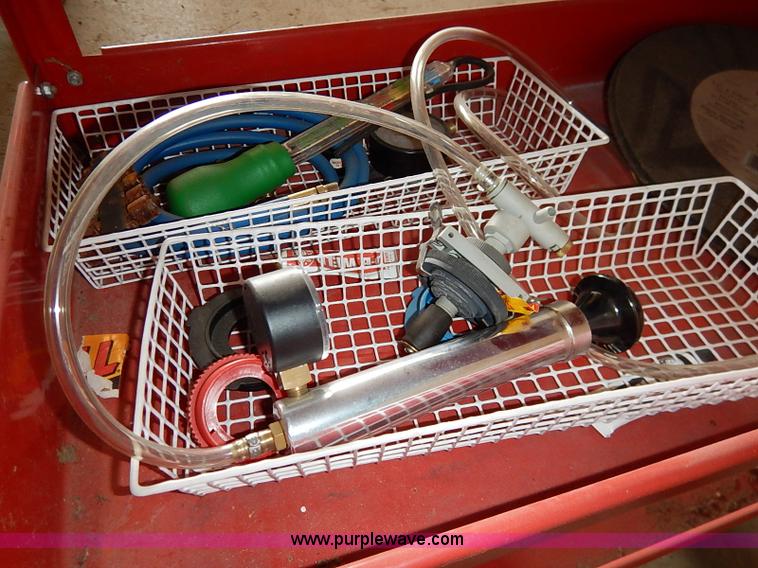 image for item BC9820 Assorted tools and equipment
