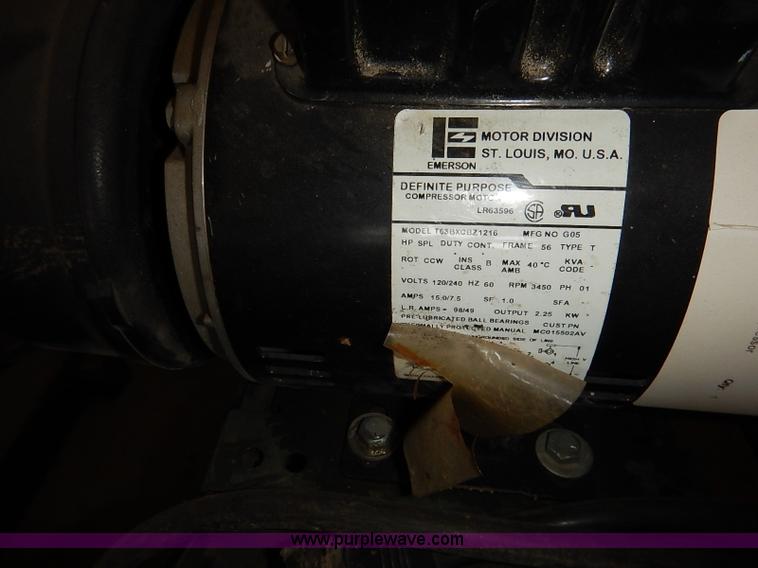 image for item BC9829 Farm Hand 20 gallon air compressor