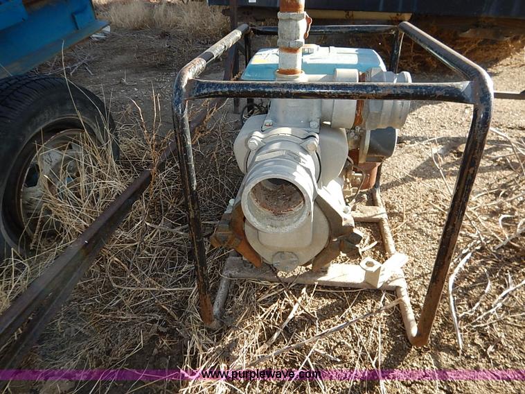 image for item BC9832 Makita irrigation pump