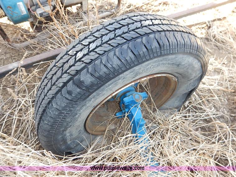 image for item BC9834 Shop built log splitter