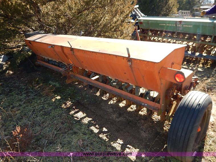 image for item BC9855 Allis Chalmers planter