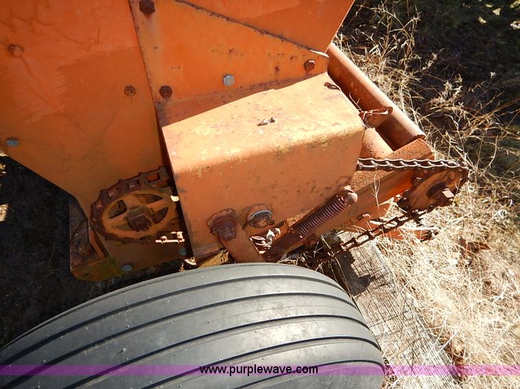image for item BC9855 Allis Chalmers planter