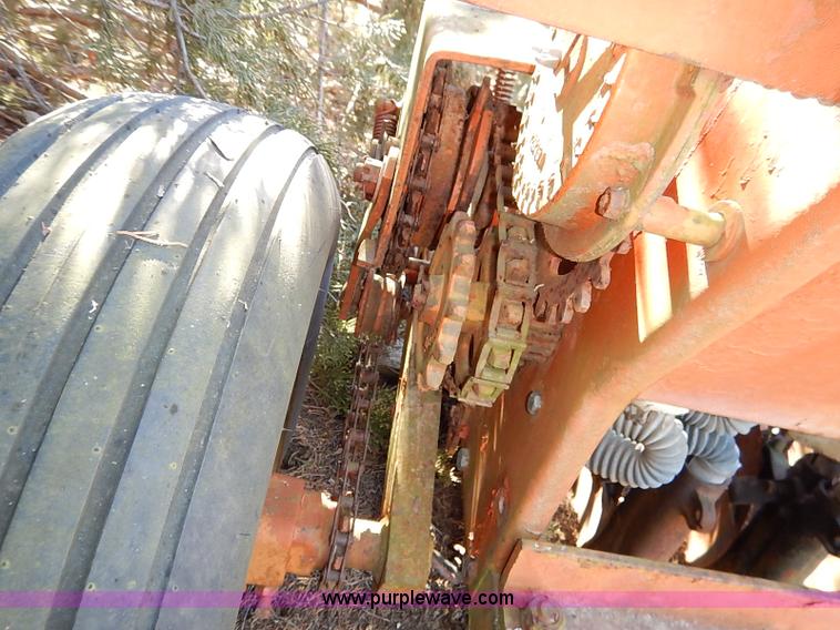 image for item BC9855 Allis Chalmers planter