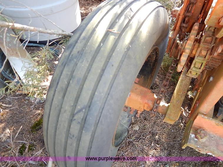 image for item BC9855 Allis Chalmers planter