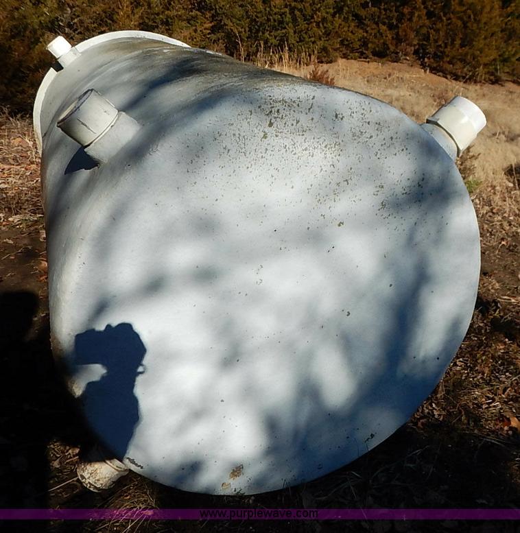 image for item BC9856 (2) ASS fiberglass vessel water tanks