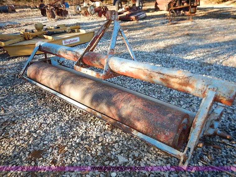 image for item BC9859 7' double drum turf roller