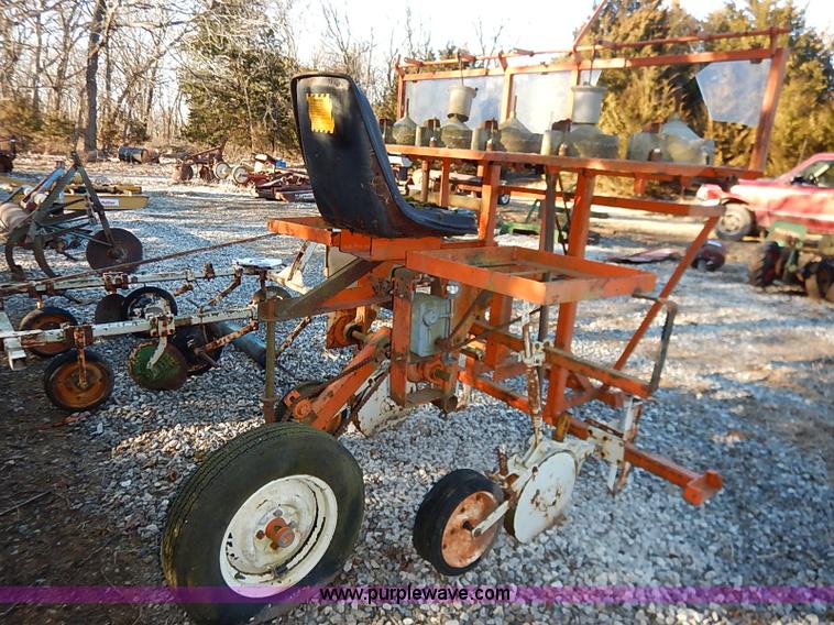 image for item BC9860 Kincaid planter