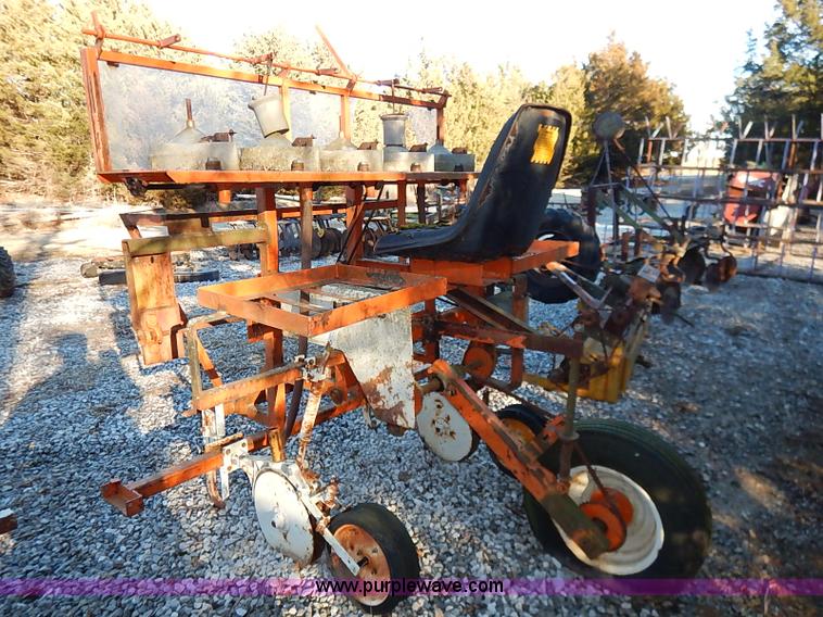 image for item BC9860 Kincaid planter