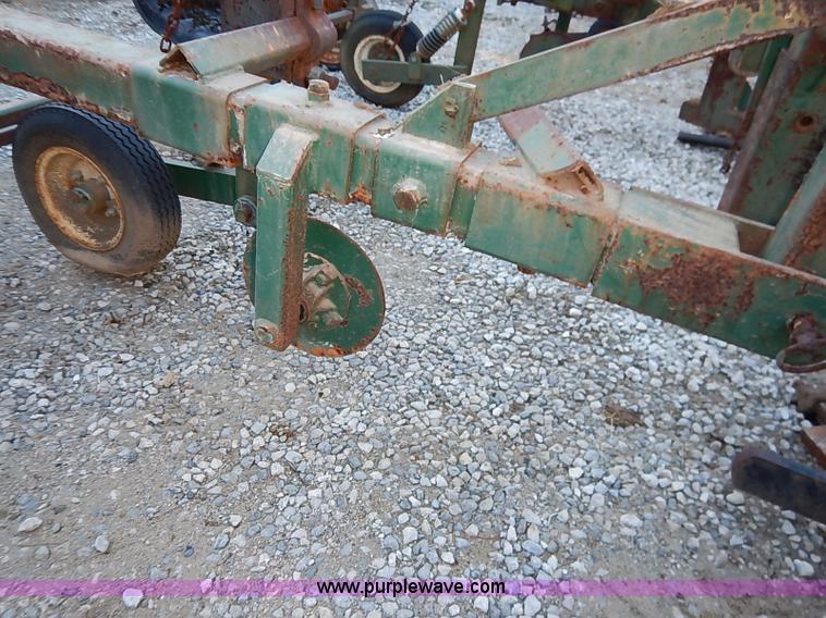 image for item BC9864 Two row plow