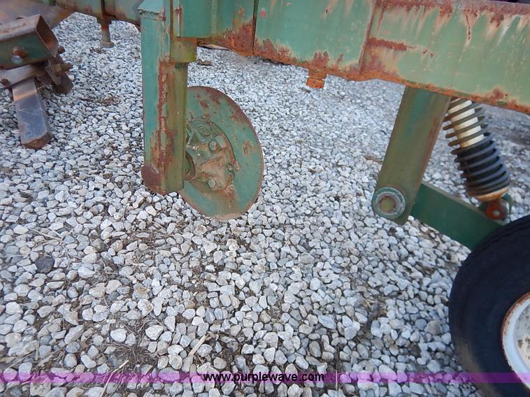 image for item BC9864 Two row plow