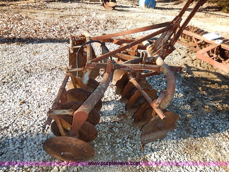 image for item BC9870 Ferguson 66" disk