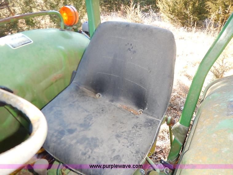 image for item BC9874 John Deere 950 tractor