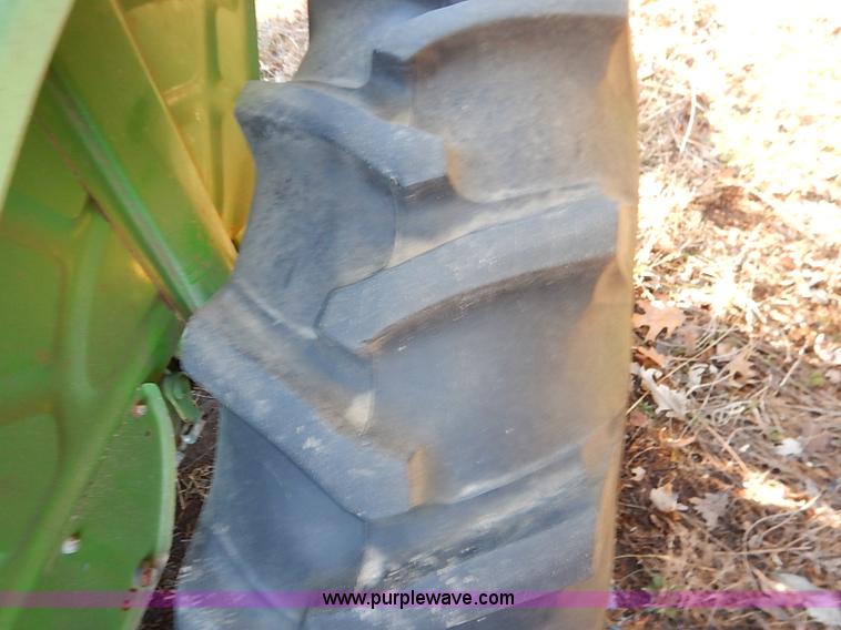 image for item BC9874 John Deere 950 tractor