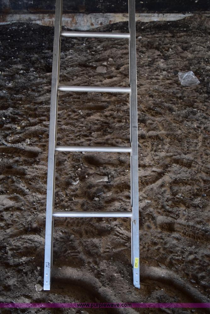 image for item BP9939 20' aluminum roof ladder