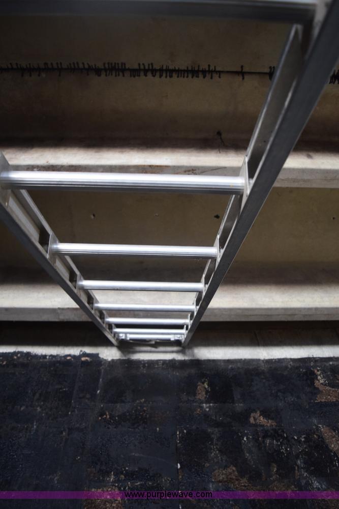 image for item BP9939 20' aluminum roof ladder