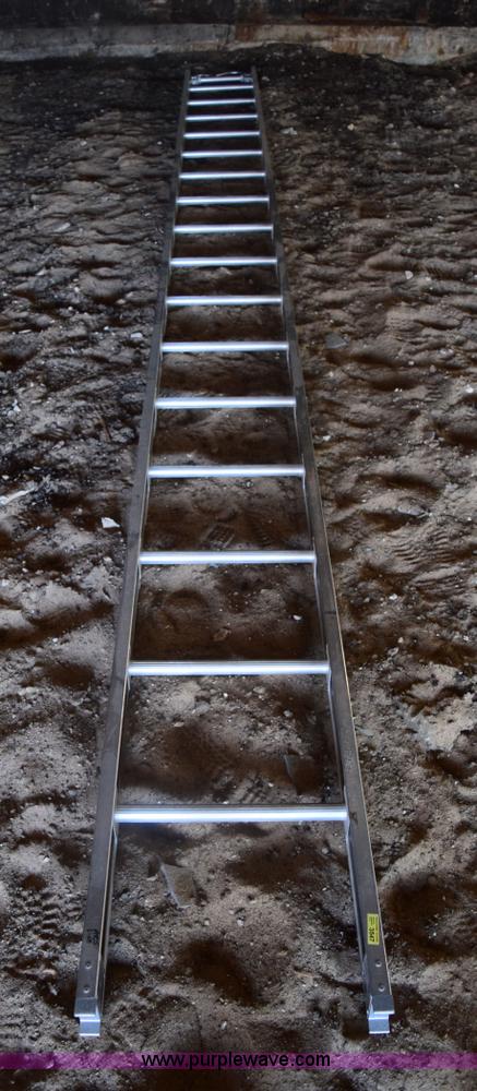 image for item BP9939 20' aluminum roof ladder