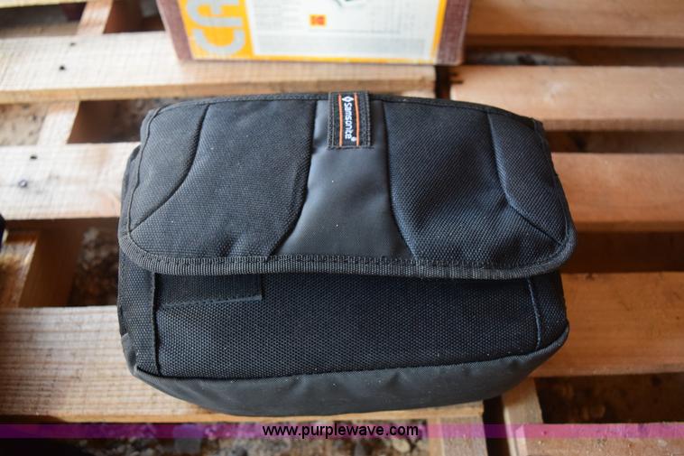 image for item BP9953 Assorted electronics