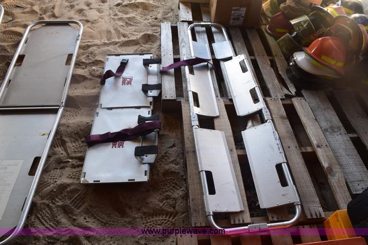 image for item BP9955 Assorted emergency medical equipment