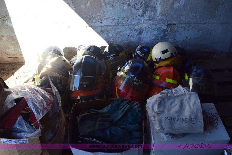 image for item BP9956 Assorted fire protection gear