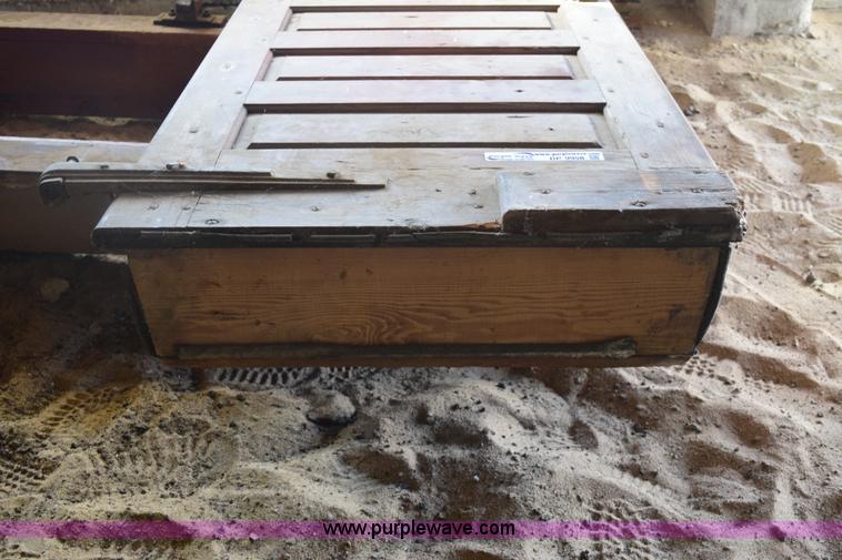 image for item BP9958 Freezer door and frame