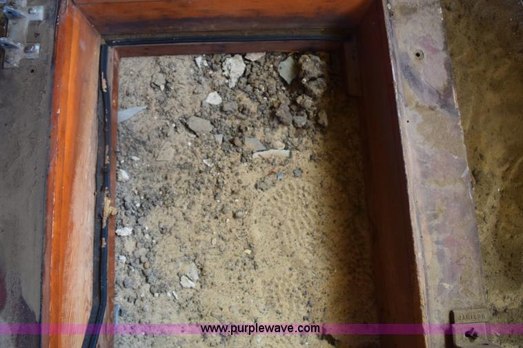 image for item BP9958 Freezer door and frame