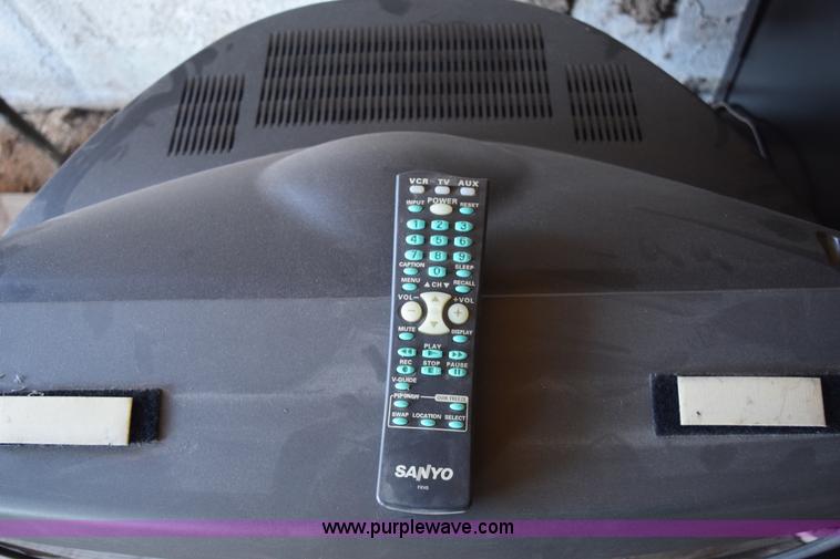 image for item BP9959 Sanyo 27" television