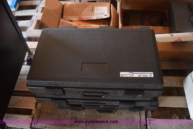 image for item BP9960 Assorted radio equipment