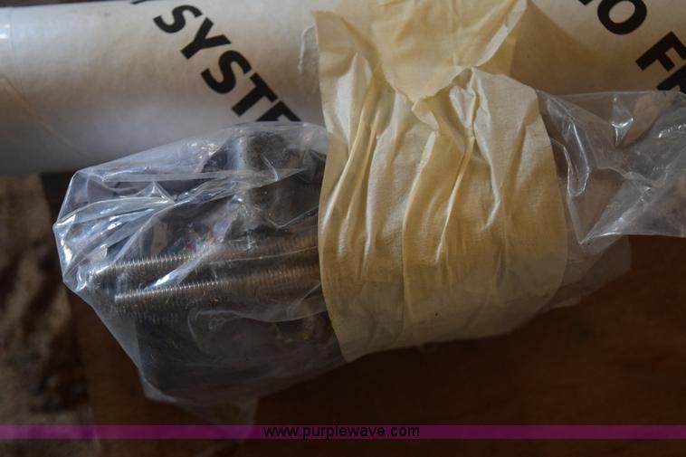 image for item BP9960 Assorted radio equipment