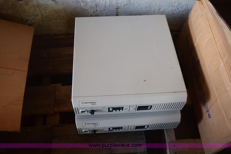 image for item BP9960 Assorted radio equipment