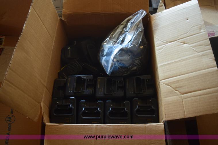 image for item BP9960 Assorted radio equipment