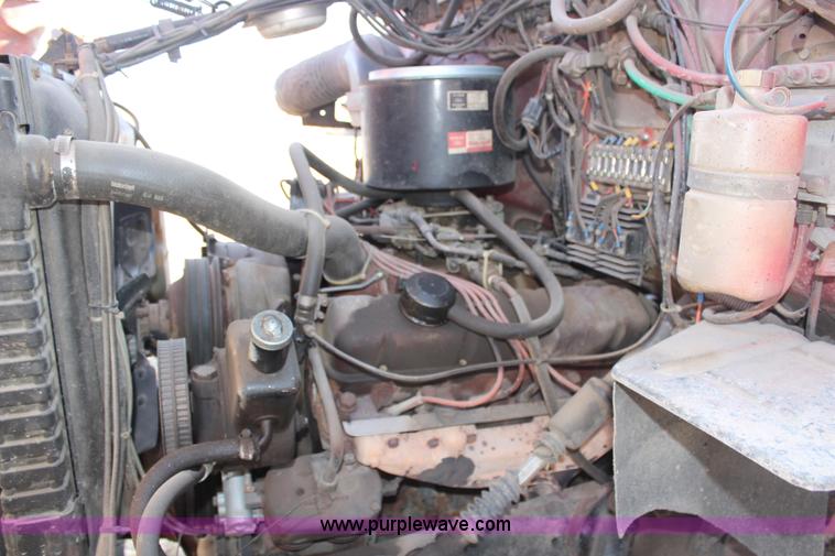 image for item H1430 1977 Ford F700 fire truck