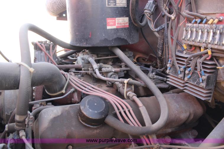 image for item H1430 1977 Ford F700 fire truck