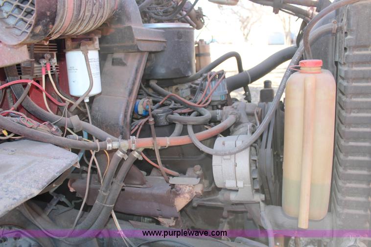 image for item H1430 1977 Ford F700 fire truck